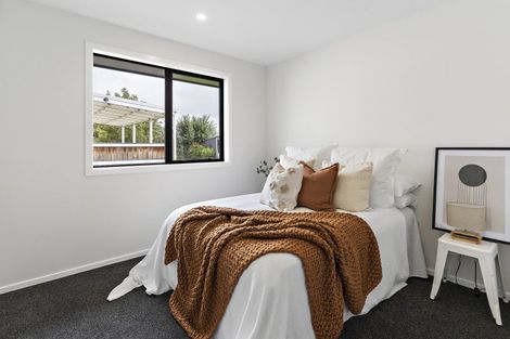 Photo of property in 7 Chisholm Place, Carterton, 5713