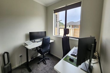 Photo of property in 41 Schooner Drive, Whitby, Porirua, 5024