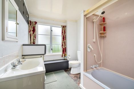 Photo of property in 18 Elizabeth Street, Balclutha, 9230