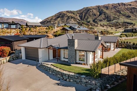 Photo of property in 22 Niger Street, Wanaka, 9305