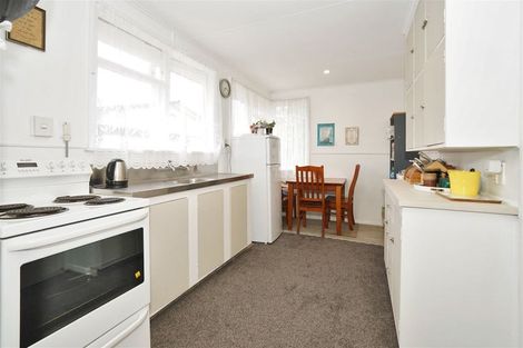 Photo of property in 37 Dryden Road, Enderley, Hamilton, 3214