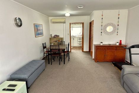 Photo of property in 5/26 Carrington Road, Point Chevalier, Auckland, 1025
