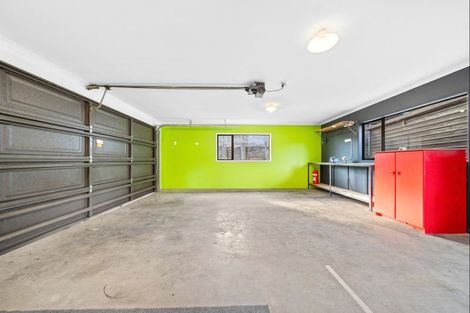 Photo of property in 3a Marchant Place, Westown, New Plymouth, 4310