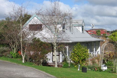 Photo of property in 5 Lucy Foster Lane, Red Beach, 0932