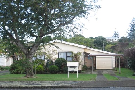 Photo of property in 55 Alexander Road, Raumati Beach, Paraparaumu, 5032
