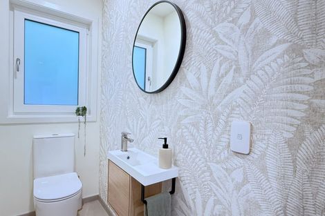 Photo of property in 23 Datum Way, Paraparaumu, 5032