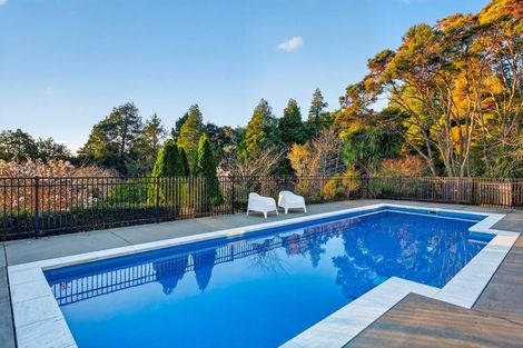 Photo of property in 1 Pearson Road, Whitford, Howick, 2571