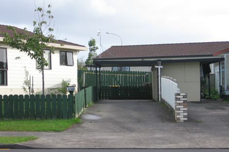 Photo of property in 3/208 Waitemata Drive, Ranui, Auckland, 0612