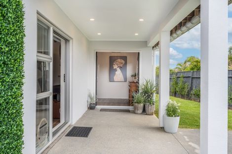 Photo of property in 19 Clovelly Road, Bucklands Beach, Auckland, 2012