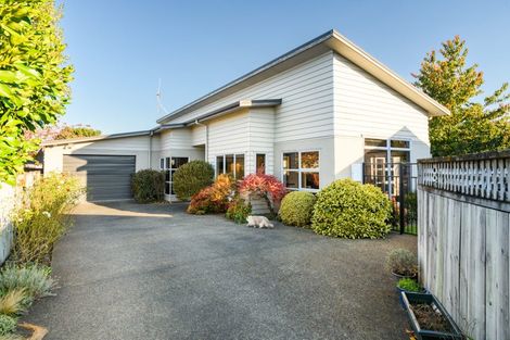 Photo of property in 7a Jensen Street, Hokowhitu, Palmerston North, 4410