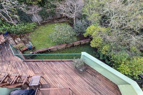 Photo of property in 2/3 Oban Road, Browns Bay, Auckland, 0630