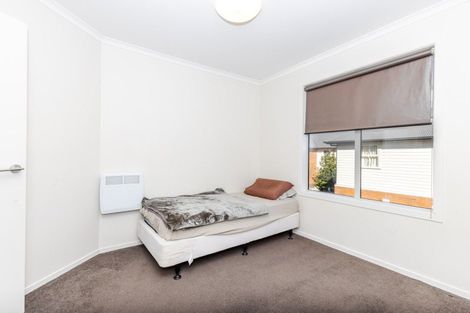 Photo of property in 1 Chiefs Court, Hamilton East, Hamilton, 3216
