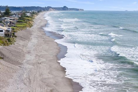 Photo of property in 196 Pukehina Parade, Pukehina, Te Puke, 3189
