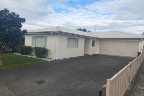 Photo of property in 14 Cassino Crescent, Onekawa, Napier, 4110