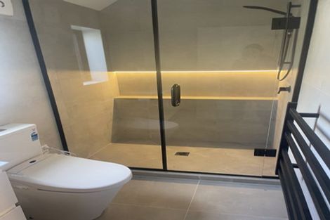 Photo of property in 45d Greenvalley Rise, Glenfield, Auckland, 0629