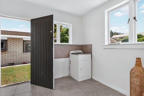 Photo of property in 11 Kiwi Street, Taupo, 3330