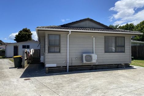 Photo of property in 8a Quintal Place, Papatoetoe, Auckland, 2025