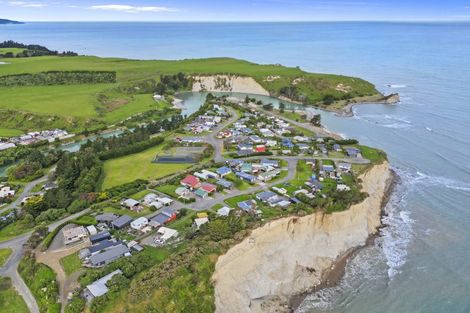 Photo of property in 14 Hall Street, Motunau, Waipara, 7387