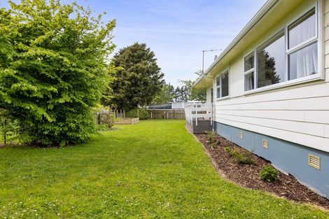 Photo of property in 8 Karaka Street, Inglewood, 4330