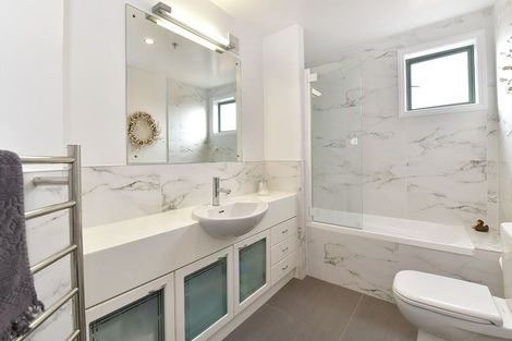 Photo of property in 84 Harbour Village Drive, Gulf Harbour, Whangaparaoa, 0930