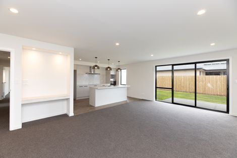 Photo of property in 10 Johnson Avenue, Amberley, 7410