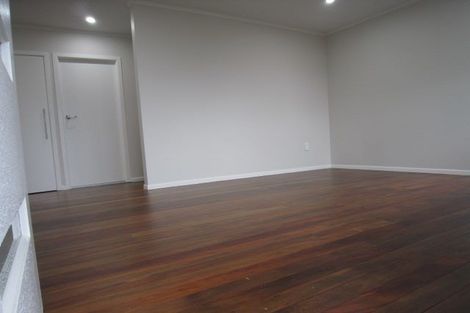 Photo of property in 1/402 Mount Albert Road, Mount Roskill, Auckland, 1041