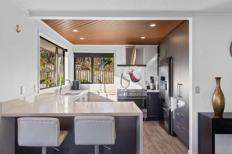 Photo of property in 33 Olympus Way, Richmond, 7020