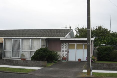 Photo of property in 1a Sydney Place, Whanganui, 4500