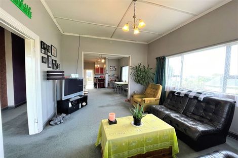 Photo of property in 218 Clyde Street, Balclutha, 9230