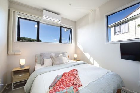 Photo of property in 17 Rice Crescent, Newlands, Wellington, 6037