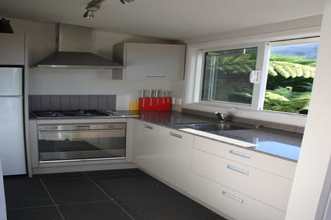 Photo of property in 8 Ocean View Terrace, Sumner, Christchurch, 8081