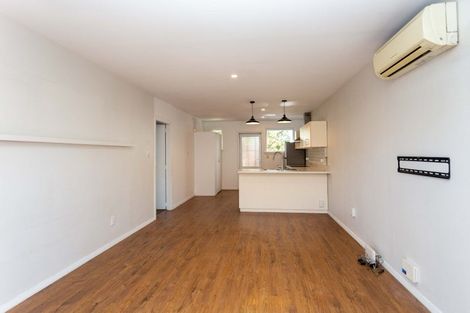 Photo of property in 2/38 Peer Street, Upper Riccarton, Christchurch, 8041