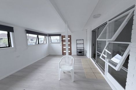 Photo of property in 2/33 Ashlynne Avenue, Papatoetoe, Auckland, 2025