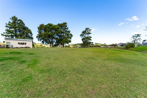 Photo of property in 104 Awa Road, Kumeu, 0891