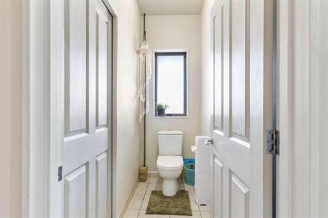 Photo of property in 30 Russell Street, Westport, 7825