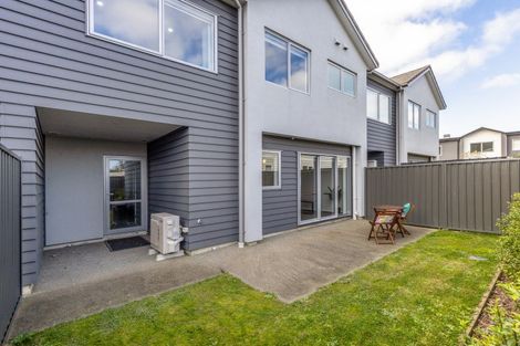 Photo of property in 8 Tieke Lane, Kenepuru, Porirua, 5022