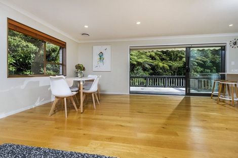 Photo of property in 6 Menear Lane, Hillcrest, Auckland, 0627