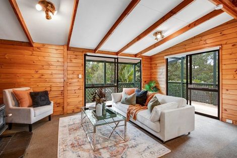 Photo of property in 22 Randal Place, Bayview, Auckland, 0629