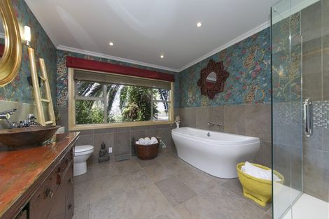 Photo of property in 63 Riverland Road, Kumeu, 0892