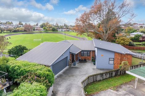 Photo of property in 15 Scott Crescent, Te Awamutu, 3800