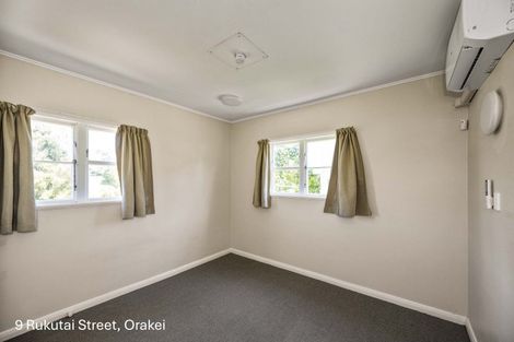 Photo of property in 9 Rukutai Street, Orakei, Auckland, 1071