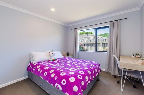 Photo of property in 25 Cascade Way, Paraparaumu, 5032