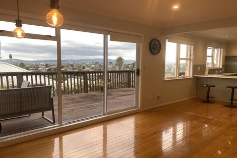 Photo of property in 40a Brookfield Terrace, Brookfield, Tauranga, 3110