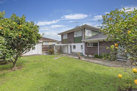 Photo of property in 4 Honey Place, Weymouth, Auckland, 2103
