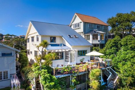 Photo of property in 8 Kowhai Road, Kelburn, Wellington, 6012