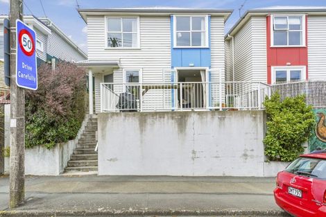 Photo of property in 2/21 Luxford Street, Berhampore, Wellington, 6023