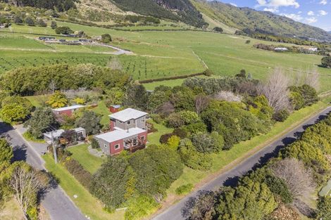Photo of property in 32 Hadfield Road, Peka Peka, Waikanae, 5391