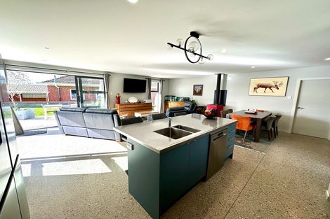 Photo of property in 214 Clyde Street, Balclutha, 9230