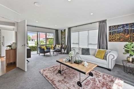 Photo of property in 21 Bledisloe Street, Papatoetoe, Auckland, 2104