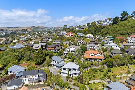 Photo of property in 16 Eastcott Grove, Churton Park, Wellington, 6037